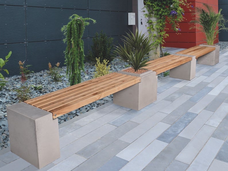 Betonový zahradní nábytek